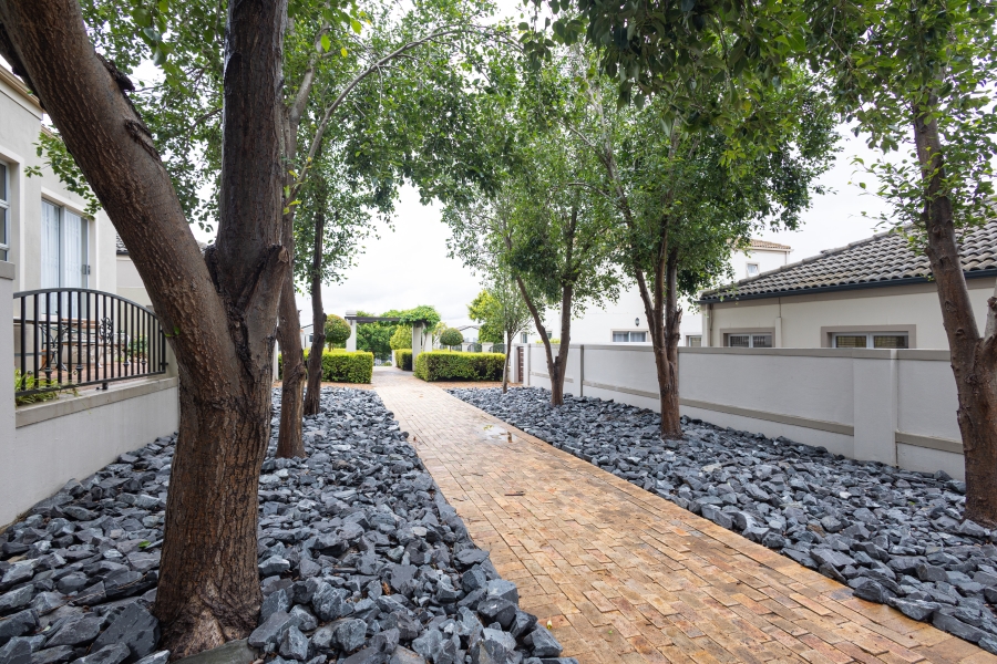 3 Bedroom Property for Sale in Avalon Estate Western Cape